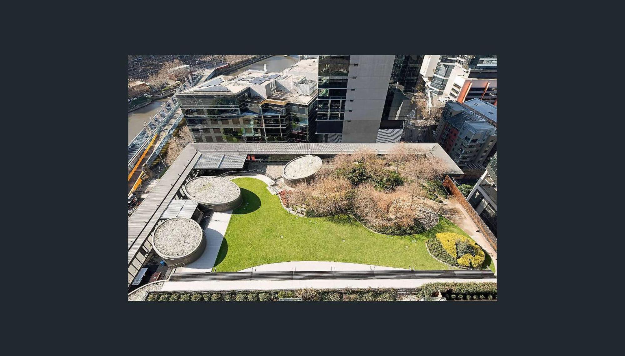 Luxury Designer Suite In Most Prestigious Location In Melbourne Buitenkant foto